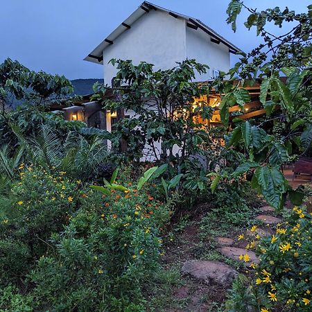 Ivy Coffee Farm - Garden House Leilighet Duc Trong Eksteriør bilde